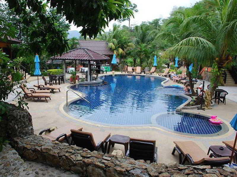 The Hill Resort Patong Exterior foto